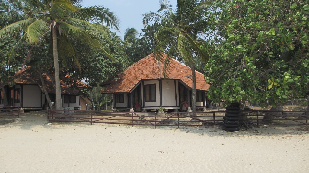 20 Rekomendasi Penginapan Murah di Anyer Yang Bagus dan Ada Harga Dibawah 200 Ribu 10