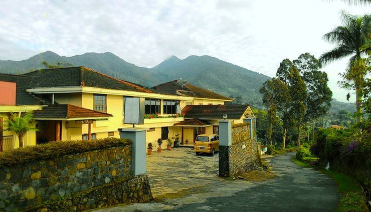 15 Referensi Resort Daerah Puncak Dengan Suasana Sejuk dan Pamandangan Yang Indah, Murah Mulai Rp.202.738 6