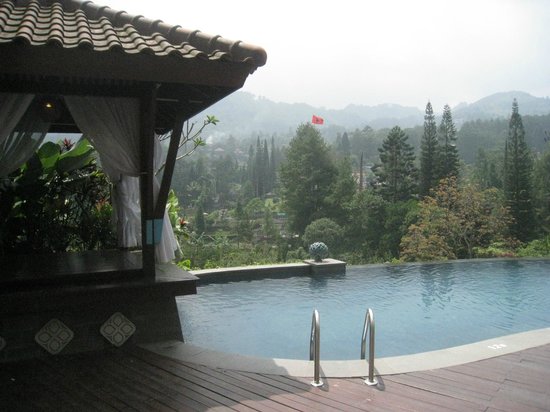 15 Rekomendasi Resort Daerah Bogor Dengan Pemandangan Alam Yang Sangat Memukau Ini Murah Mulai Rp.202.738 3 15 Rekomendasi Resort Daerah Bogor Dengan Pemandangan Alam Yang Sangat Memukau Ini Murah Mulai Rp.202.738 3