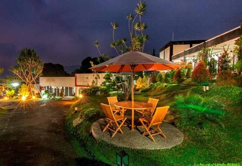 20 Hotel Dengan Pemandangan Memukau di Puncak, Mulai Rp.300.000 5