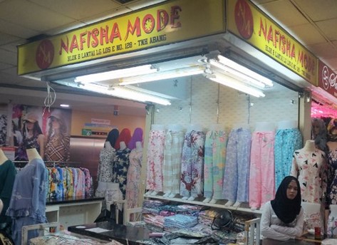 7 Rekomendasi Tempat Belanja Murah di Pusat Grosir Tanah Abang, Wajib Untuk Kalian Kunjungi! 2