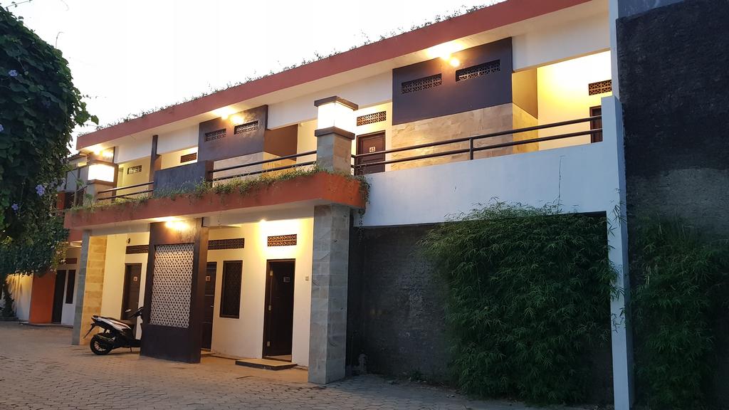 10 Penginapan Murah di Kudus Mulai Rp.55.000 Adakah Yang Dekat Menara Colo Muria Rahtawu? 8 10 Penginapan Murah di Kudus Mulai Rp.55.000 Adakah Yang Dekat Menara Colo Muria Rahtawu? 8