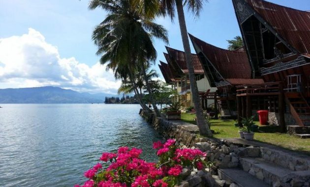 10 Penginapan di Danau Toba Rp.100.000 Yang Murah Losmen Hotel Ada