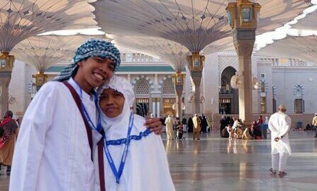 10 Travel Umroh di Surabaya, Hanya Dengan Budget 19 Juta Saja! 1 10 Travel Umroh di Surabaya, Hanya Dengan Budget 19 Juta Saja! 1