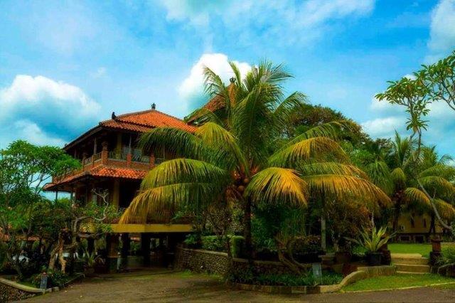 15 Daftar Pilihan Resort Daerah Sentul Yang Memiliki Mata Air Panas Dengan Harga Mulai Rp.278.022 4