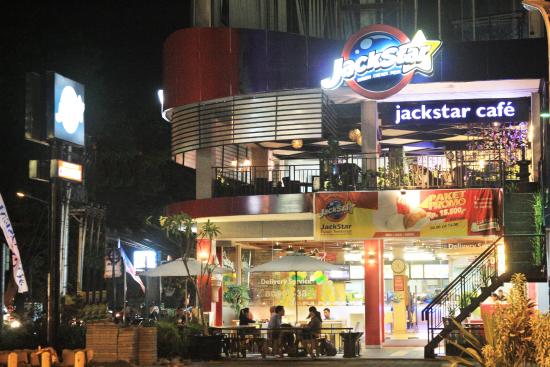 10 Tempat Sarapan Mantap di Solo! Menarik Untuk Dicoba! 1 10 Tempat Sarapan Mantap di Solo! Menarik Untuk Dicoba! 1