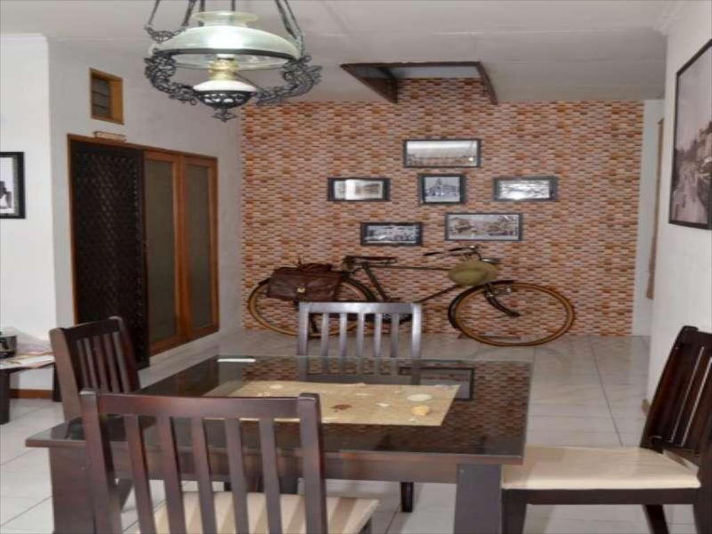 7 Rekomendasi Guest House Murah di Surabaya Mulai Rp.215.000 Penginapan Yang Mewah Dengan Harga Terjangkau 10