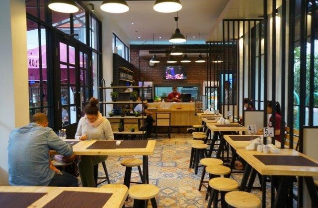 10 Rekomendasi Cafe Paling Kece Untuk Hangout Daerah Surabaya, Yang Wajib Kalian Pilih Untuk Dikunjungi! 1