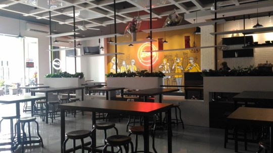 10 Rekomendasi Cafe Paling Kece Untuk Hangout Daerah Surabaya, Yang Wajib Kalian Pilih Untuk Dikunjungi! 2