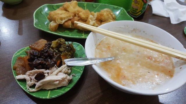 Bubur Ayam Enak di Bogor Ini Wajib Masuk Ke Dalam List Kulinermu! 5