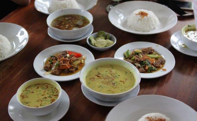 Kedai Nasi Goreng Enak di Bogor, Mana Favortimu? 6