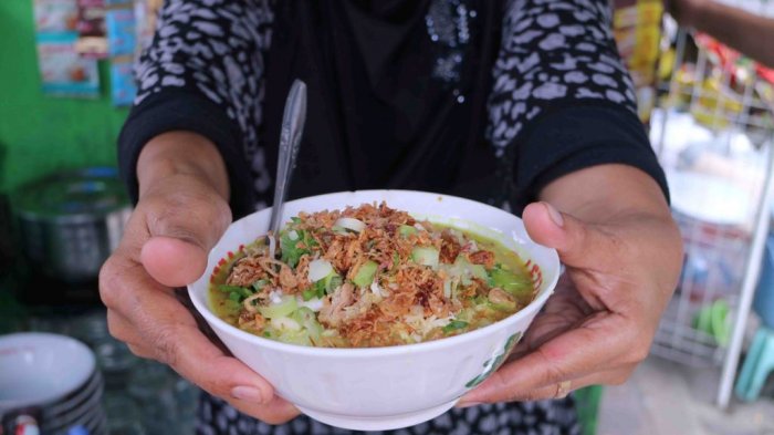 Cobain Bubur Ayam Yang Enak dan Murah di Jogja, Simak Rekomendasi Daftar Berikut Ini! 7 Cobain Bubur Ayam Yang Enak dan Murah di Jogja, Simak Rekomendasi Daftar Berikut Ini! 7