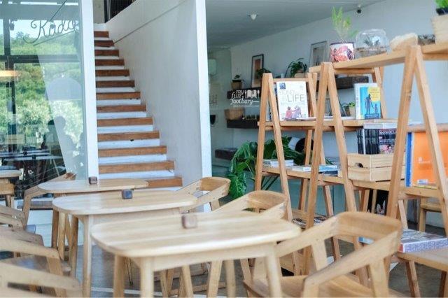 10 Daftar Pilihan Cafe Murah di Daerah Surabaya Ini Wajib Masuk Ke Dalam Weekend Listmu! 9