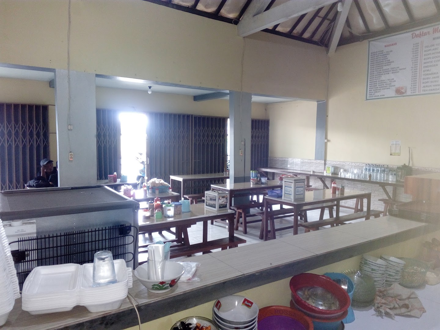 10 Rekomendasi Cafe 24 Jam di Semarang Ini Bisa Menghilangkan Rasa Bosanmu Dalam Sekejap! 9 10 Rekomendasi Cafe 24 Jam di Semarang Ini Bisa Menghilangkan Rasa Bosanmu Dalam Sekejap! 9