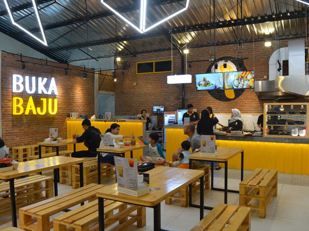 10 Rekomendasi Cafe Paling Hits di Daerah Malang, Bikin Nongkrong Makin Seru dan Lupa Pulang! 1