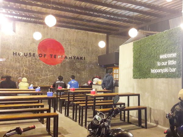 10 Referensi Cafe Baru Daerah Malang Yang Instagramable Ini Dijamin Gak Akan Bikin Bosen 7 10 Referensi Cafe Baru Daerah Malang Yang Instagramable Ini Dijamin Gak Akan Bikin Bosen 7