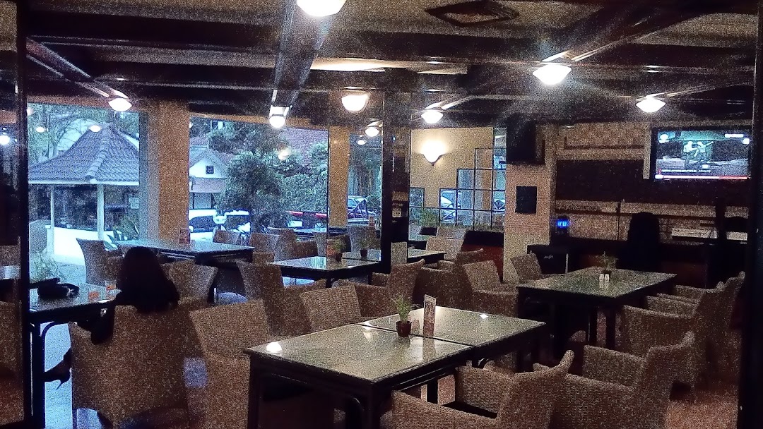 10 Referensi Cafe 24 Jam di Daerah Malang Yang Cocok Kalian Kunjungi Saat Ingin Begadang 7 10 Referensi Cafe 24 Jam di Daerah Malang Yang Cocok Kalian Kunjungi Saat Ingin Begadang 7