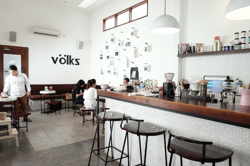 Ngopi Cantik di Daerah Surabaya? 10 Rekomendasi Coffeshop Ini Pasti Bikin Betah dan Lupa Pulang 1