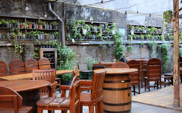 10 Referensi Tempat Hangout Murah di Daerah Surabaya Ini Asik Buat Nongkrong dan Seru-seruan 5