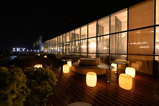 10 Rekomendasi Cafe Yang Sangat Kece di Daerah Semarang Untuk Dinner Romantis Bersama Pasangan 3