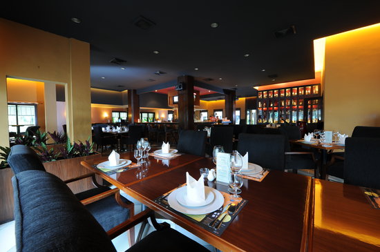 10 Rekomendasi Cafe Super Sweet di Daerah Medan Cocok Untuk Dinner Romantis Bareng Pasangan 4