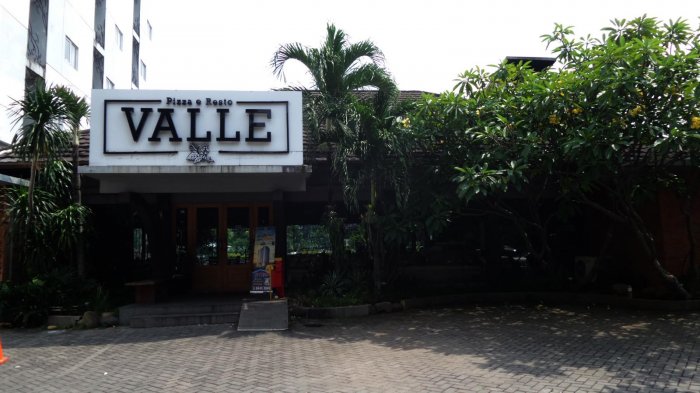 10 Rekomendasi Cafe Yang Sangat Kece di Daerah Semarang Untuk Dinner Romantis Bersama Pasangan 2