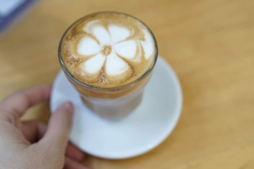 Coffee Addict? 10 Rekomendasi Tempat Ngopi Paling Ashoy di Medan, Kalian Wajib Mampir Ke Sini! 6