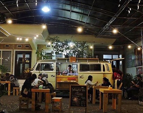 10 Daftar Pilihan Cafe Termurah Daerah Malang Yang Lagi Promo dan Gak Bikin Dompet Jebol 6