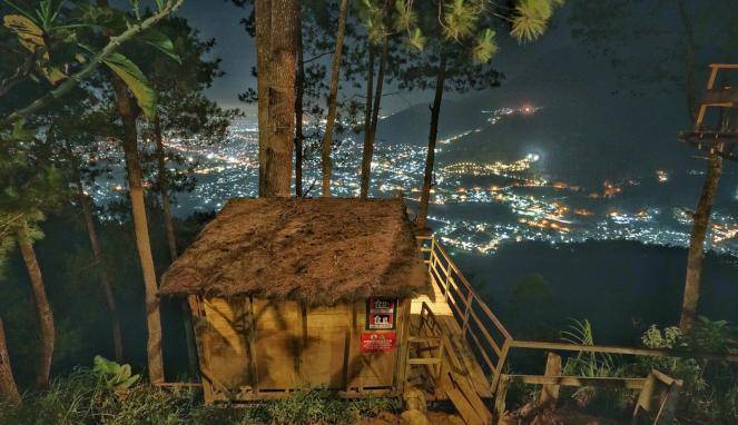 Omah Kayu Batu, Berapa Harga Sewa dan Tiket Masuknya? 10