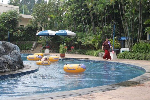 Pondok Indah Waterpark Jakarta Selatan 11