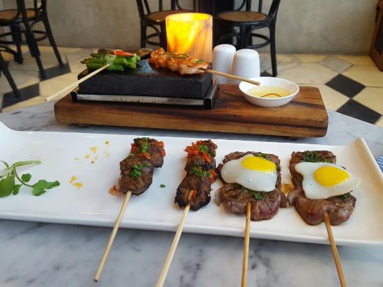 11 Rekomendasi Tempat Nongkrong di Daerah Bali, Jangan Lupa Buat Explore Cafe Hits Berikut Ini! 5 11 Rekomendasi Tempat Nongkrong di Daerah Bali, Jangan Lupa Buat Explore Cafe Hits Berikut Ini! 5