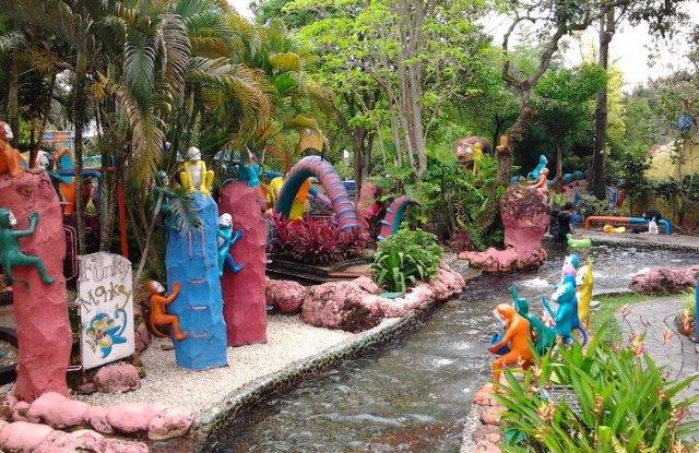 Arina Waterpark, Arena Rekreasi Air Keluarga 2