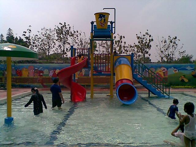 Arina Waterpark, Arena Rekreasi Air Keluarga 3