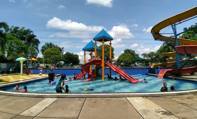 Arina Waterpark, Arena Rekreasi Air Keluarga 1