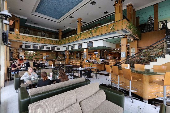 10 Referensi Cafe Murah Yang Wajib Kalian Kunjungi Saat Menghabiskan Akhir Pekan di Daerah Bali 8 10 Referensi Cafe Murah Yang Wajib Kalian Kunjungi Saat Menghabiskan Akhir Pekan di Daerah Bali 8