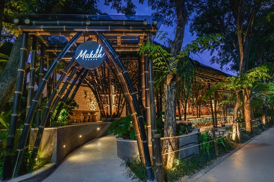 10 Daftar Pilihan Cafe Paling Instagramable di Daerah Bali Ini Bisa Mempercantik Feeds Kamu! 5 10 Daftar Pilihan Cafe Paling Instagramable di Daerah Bali Ini Bisa Mempercantik Feeds Kamu! 5