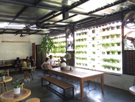 10 Referensi Cafe Instagramable Daerah Bogor Ini Sedang Banyak Diincar Oleh Pemburu Feeds Instagram! 9 10 Referensi Cafe Instagramable Daerah Bogor Ini Sedang Banyak Diincar Oleh Pemburu Feeds Instagram! 9