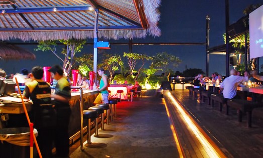 10 Cafe Yang Buka 24 Jam di Bali Murah, Tempat Nongkrong Daerah Kuta