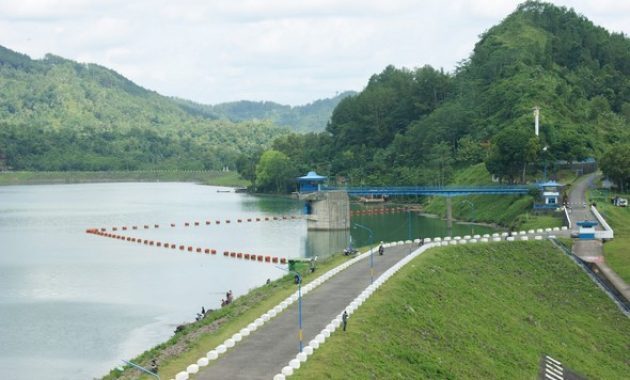 5 Referensi Wisata Danau di Daerah Jawa Tengah Yang Sangat Indah, Cantik dan Terkenal 9 5 Referensi Wisata Danau di Daerah Jawa Tengah Yang Sangat Indah, Cantik dan Terkenal 5
