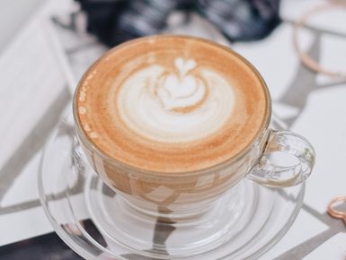 10 Rekomendasi Tempat Nongkrong di Daerah Bandung, Coba Mampir Kesini Saat Jalan-jalan Malam! 2 10 Rekomendasi Tempat Nongkrong di Daerah Bandung, Coba Mampir Kesini Saat Jalan-jalan Malam! 2