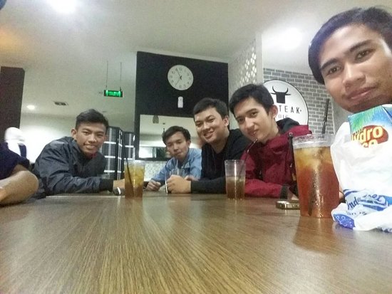 10 Rekomendasi Tempat Hangout di Daerah Bandung Yang Murah dan Bikin Betah Nongkrong 7 10 Rekomendasi Tempat Hangout di Daerah Bandung Yang Murah dan Bikin Betah Nongkrong 7