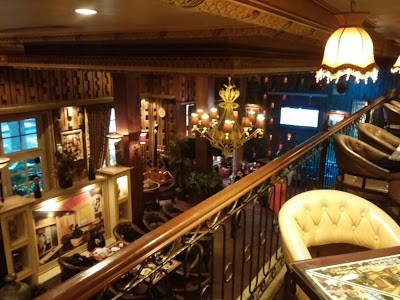 10 Daftar Pilihan Tempat Nongkrong Sambil Dengerin Live Music di Daerah Jakarta Selatan 9