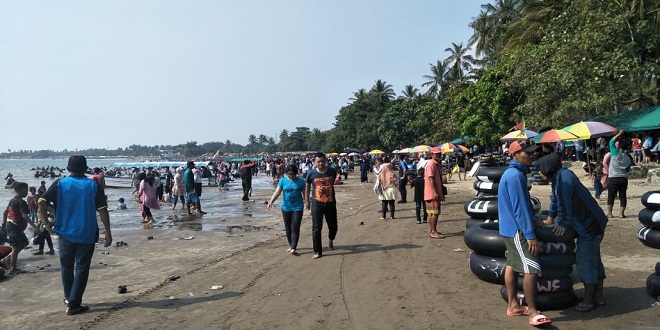 Beberapa Potret Pantai di Anyer Yang Masih Sepi dan Apakah Ada Tanpa Karang? Simak Ini 10 Beberapa Potret Pantai di Anyer Yang Masih Sepi dan Apakah Ada Tanpa Karang? Simak Ini 10