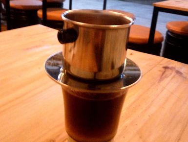 10 Rekomendasi Cafe Paling Update di Daerah Bandung Yang Akan Mempercantik Feeds Kamu 5