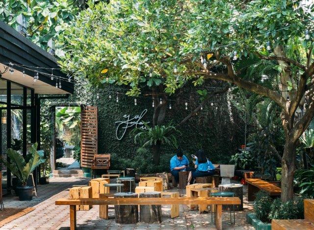 Hangout di Daerah Bintaro, Jangan Lupa Mampir Ke 10 Rekomendasi Tempat Ngopi Paling TOP Ini! 7 Hangout di Daerah Bintaro, Jangan Lupa Mampir Ke 10 Rekomendasi Tempat Ngopi Paling TOP Ini! 7