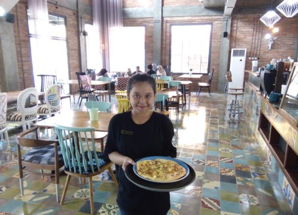 10 Daftar Pilihan Cafe Menarik Daerah Makassar Ini Asik Buat Nongkrong Karena Ada Live Music-nya! 1