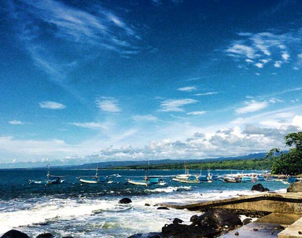 10 Rekomendasi Pilihan Pantai Terdekat Dari Kota Bandung Jawa Barat Yang Keren dan Eksotis 5