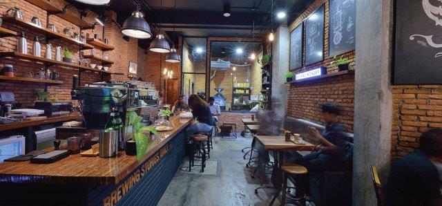 10 Rekomendasi Cafe Yang Sangat Kece di Daerah Cimahi Bikin Kalian Betah Nongkrong 9