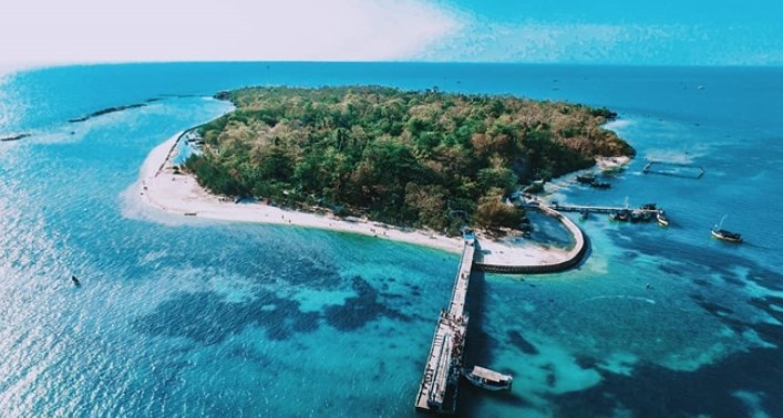 10 Pantai di Jepara Jawa Tengah Ini Juga Sangat Bagus, Mana Yang Masih Sepi dan Bisa Buat Camping? 2 10 Pantai di Jepara Jawa Tengah Ini Juga Sangat Bagus, Mana Yang Masih Sepi dan Bisa Buat Camping? 2