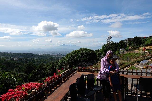 10 Referensi Tempat Hangout Yang Murah dan Sangat Kece di Daerah Lembang, Wajib Kalian Kunjungi! 4